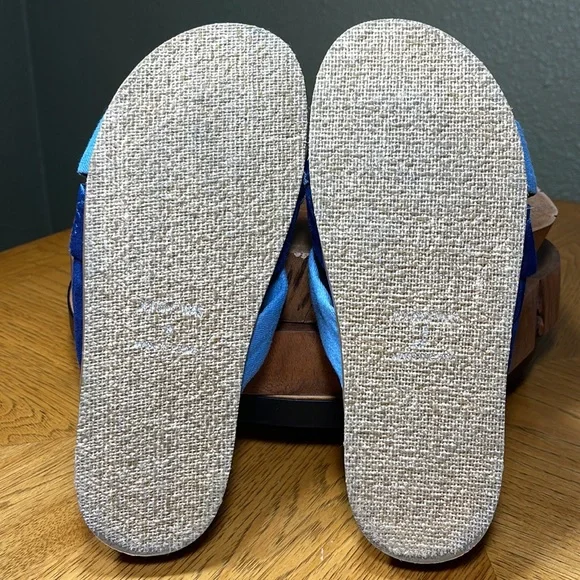 JOHNNY WAS Denim Suede Floral Tapestry Twist Slides - Picture 13 of 16